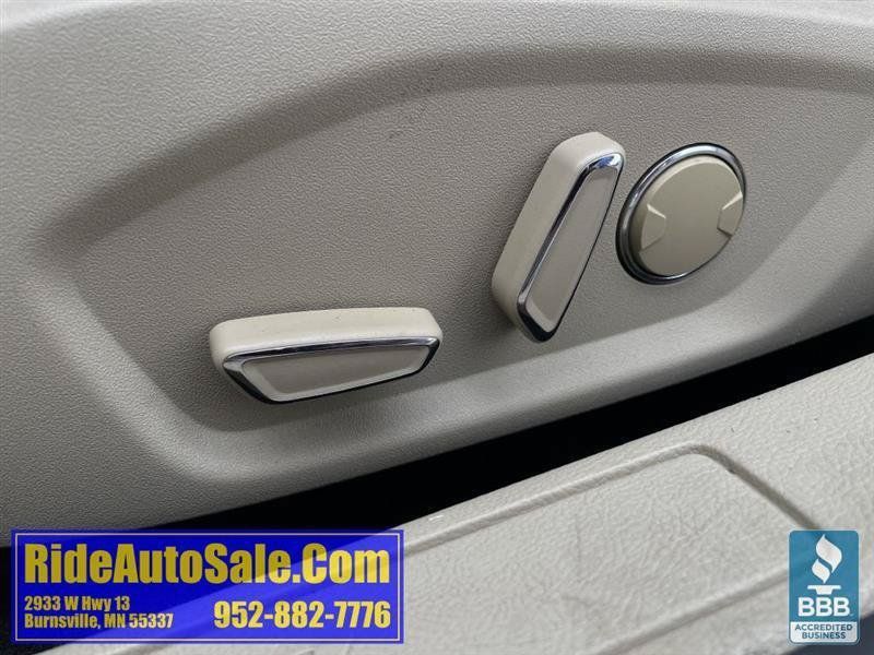 Used 2013 Ford Fusion SE FWD image 17