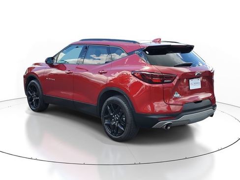 Certified 2024 Chevrolet Blazer LT w/ Convenience Package FWD image 3