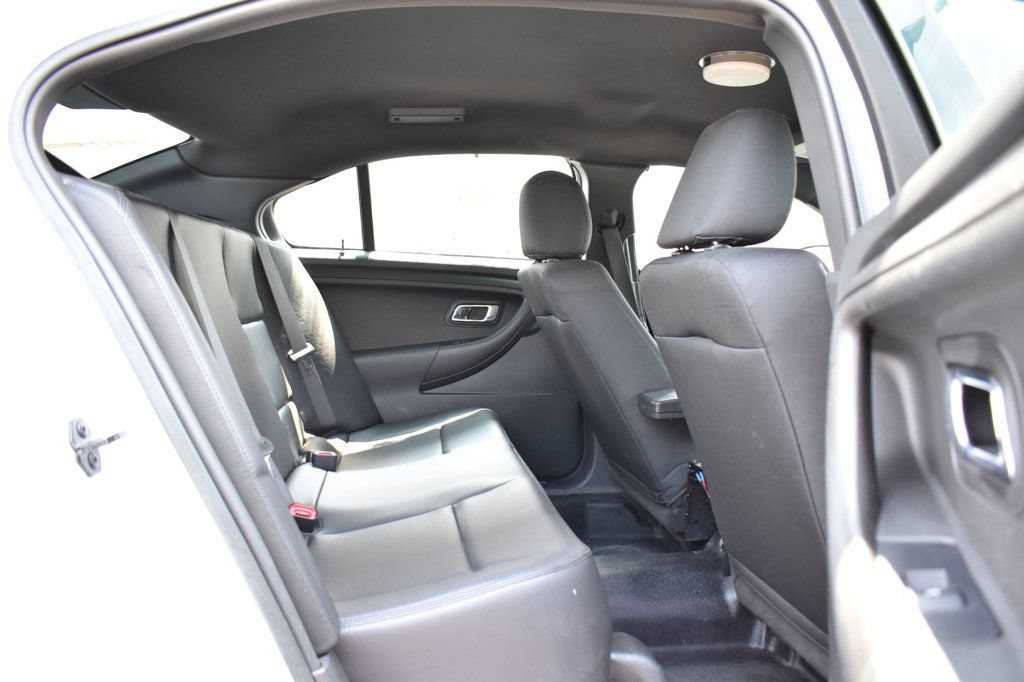 Used 2018 Ford Taurus Police Interceptor AWD image 17