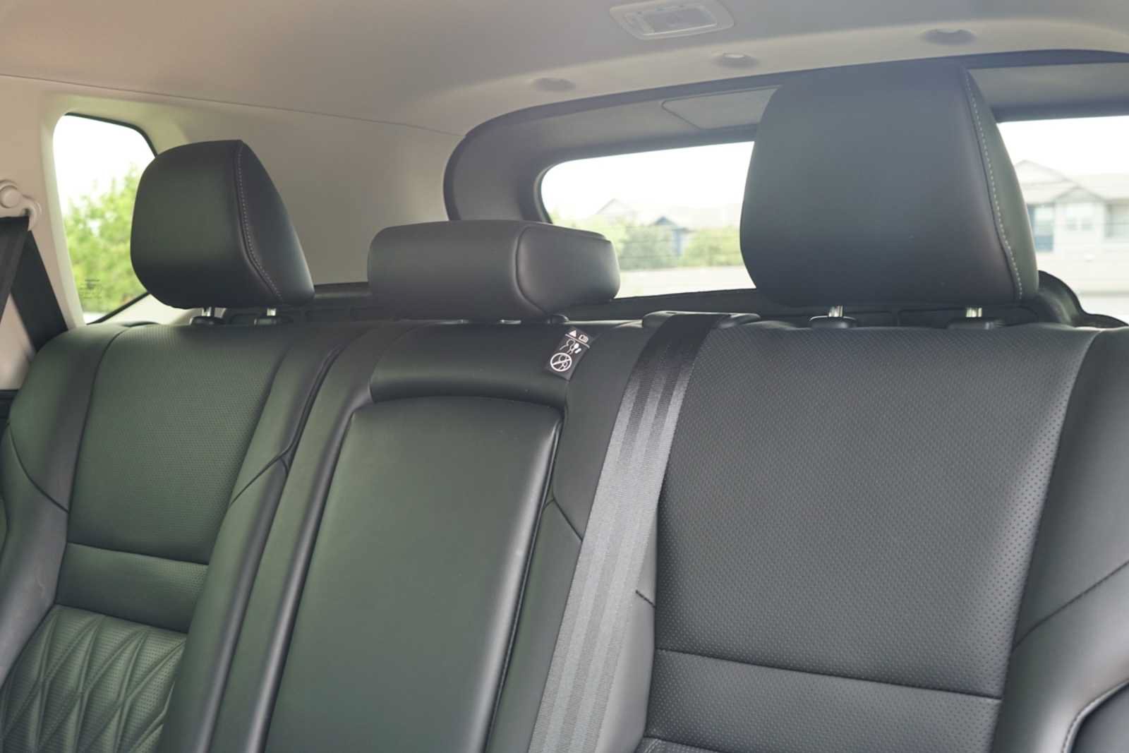 Used 2023 Nissan Rogue Platinum w/ Platinum Premium Package FWD image 19