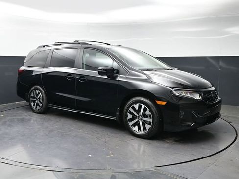 Used 2026 Honda Odyssey EX-L image 3