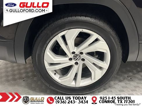 Used 2021 Volkswagen Atlas SE w/ Panoramic Sunroof Package AWD/4WD image 32