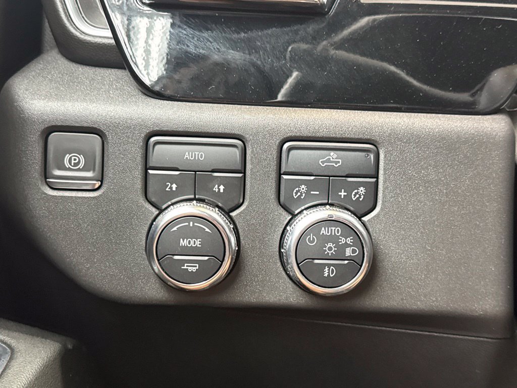Used 2024 GMC Sierra 1500 Elevation AWD/4WD image 17