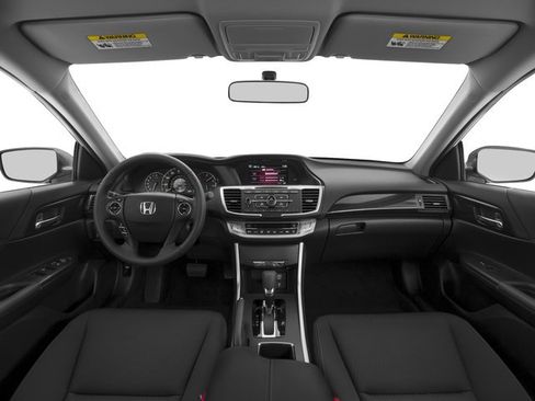 Used 2015 Honda Accord Sport image 7