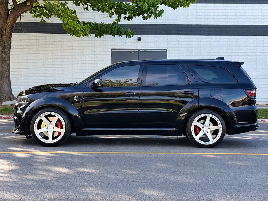 Used 2021 Dodge Durango SRT Hellcat w/ Premium Interior Group AWD/4WD image 2