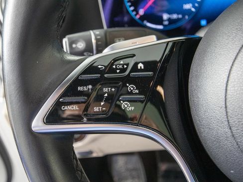 Used 2022 Mercedes-Benz E 350 Sedan w/ AMG Line Exterior image 18