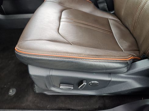 Used 2021 Ford Expedition Max King Ranch image 13