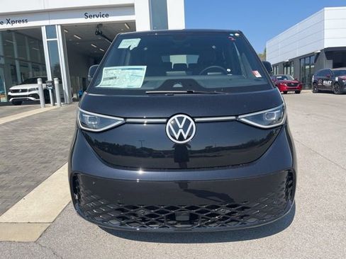 New 2025 Volkswagen ID. Buzz Pro S image 2