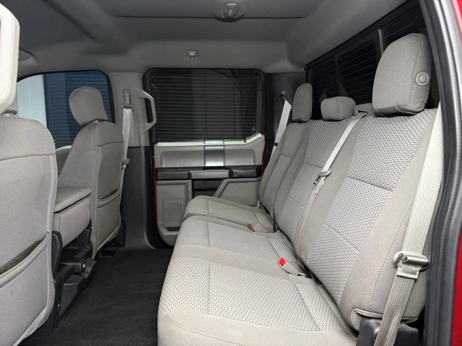Used 2019 Ford F150 XLT w/ Equipment Group 302A Luxury AWD/4WD image 16