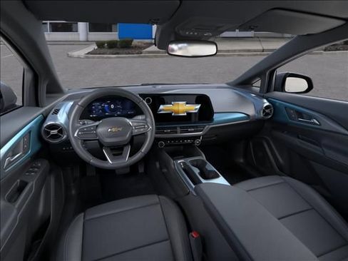 New 2026 Chevrolet Equinox EV LT FWD image 15