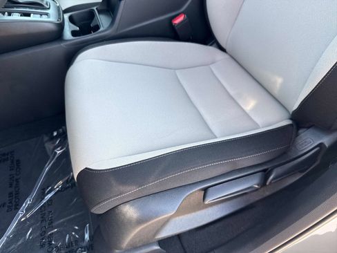Used 2024 Honda CR-V LX image 18