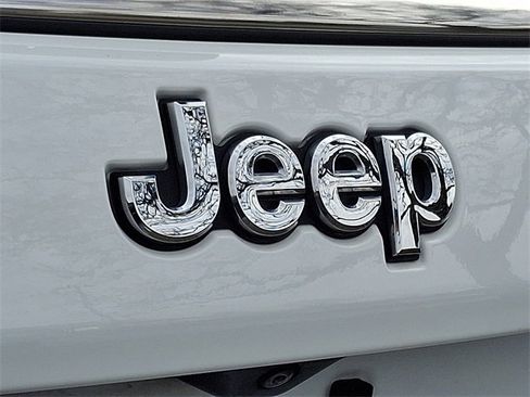 Used 2022 Jeep Compass Limited w/ Elite Group image 29