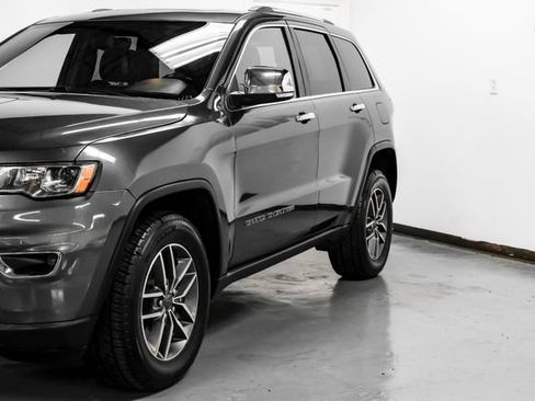 Used 2021 Jeep Grand Cherokee Limited AWD/4WD image 13