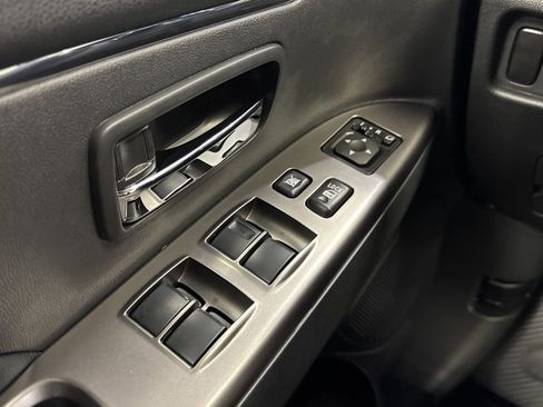New 2026 Mitsubishi Outlander Sport SE AWD/4WD image 32
