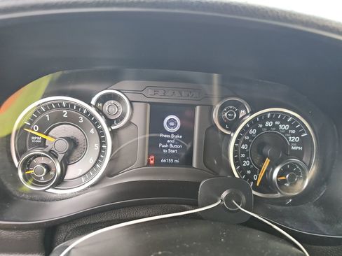 Used 2021 RAM 2500 Tradesman w/ Chrome Appearance Group image 15