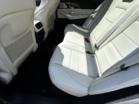 Certified 2024 Mercedes-Benz GLE 450e 4MATIC image 24