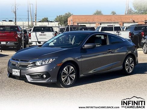 Used 2017 Honda Civic EX-T image 2