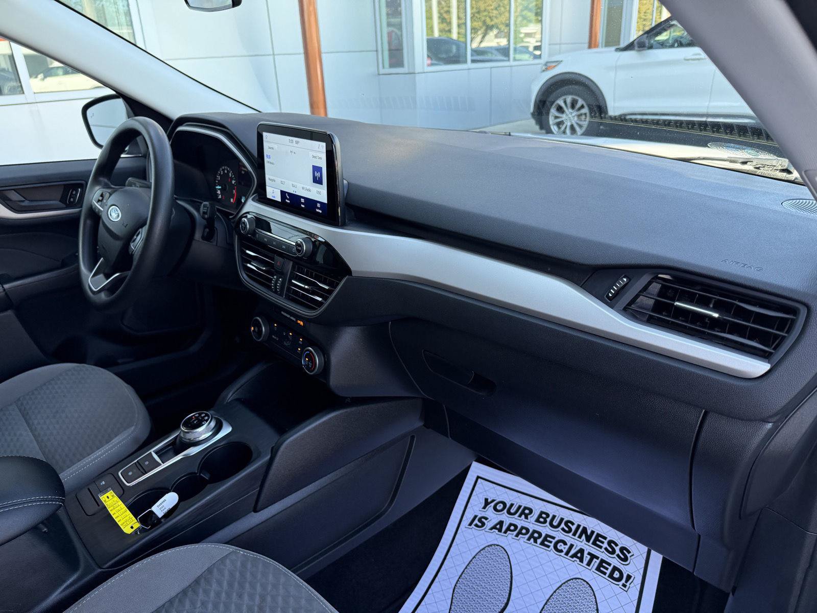 Used 2022 Ford Escape SE FWD image 13
