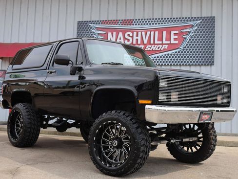Used 1988 GMC Jimmy 4WD image 2