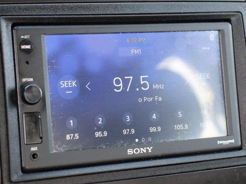 Used 2011 GMC Sierra 2500 Denali image 28