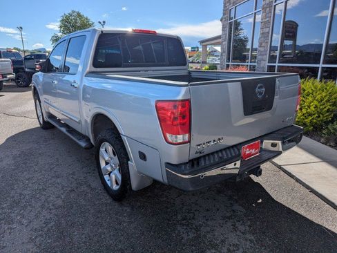 Used 2011 Nissan Titan SL w/ SL Technology Pkg AWD/4WD image 3