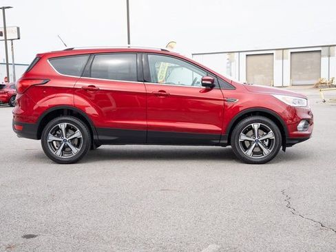 Used 2019 Ford Escape Titanium image 7