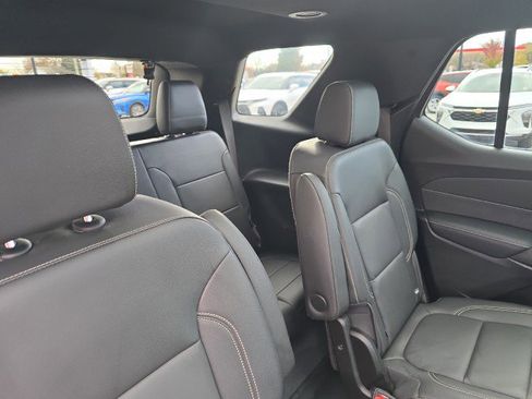 Used 2022 Chevrolet Traverse LT w/ LT Premium Package image 41