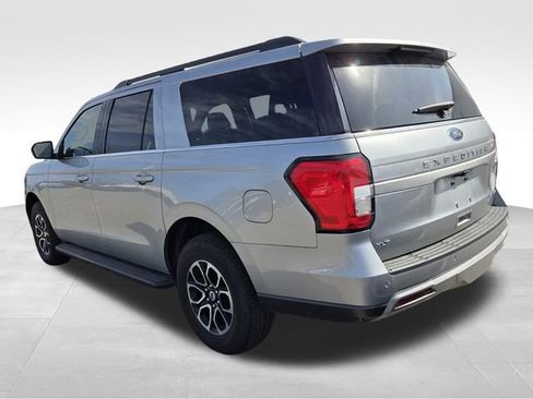 Used 2024 Ford Expedition Max XLT image 9