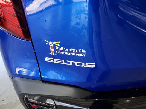 Used 2024 Kia Seltos S FWD image 7