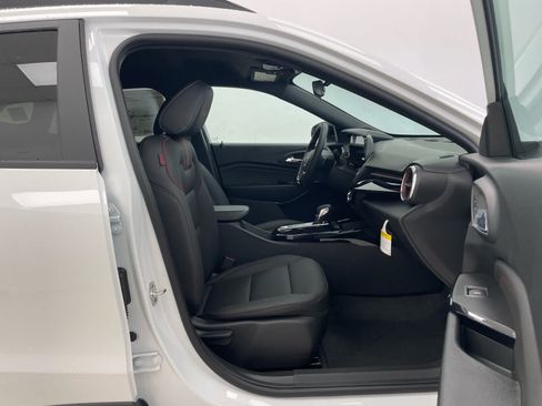 New 2026 Chevrolet Trax RS w/ Driver Confidence Package FWD image 15
