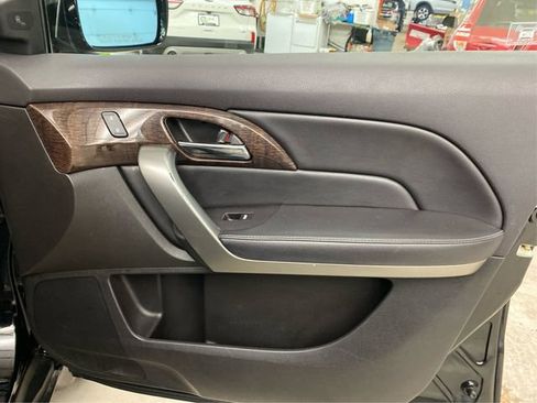 Used 2010 Acura MDX w/ Advance & Entertainment image 26