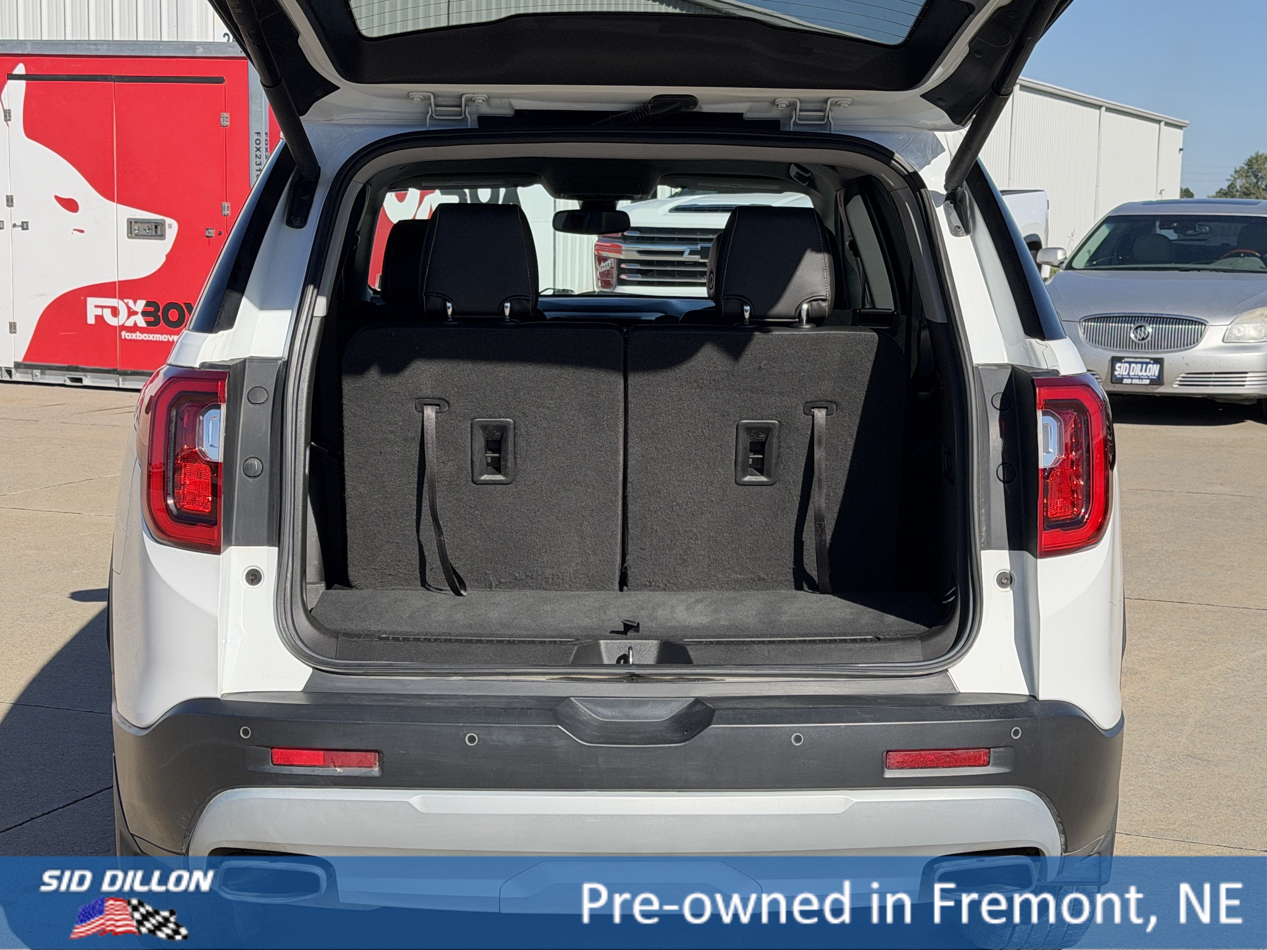 Used 2020 GMC Acadia SLT AWD/4WD image 5
