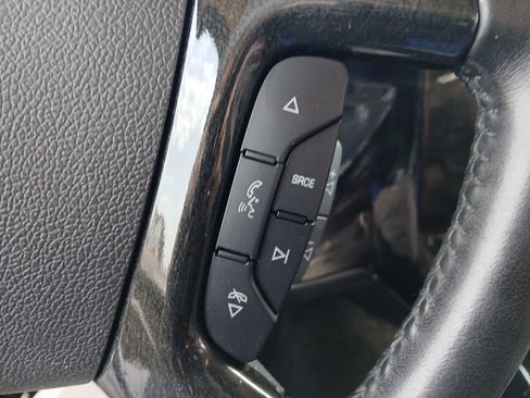 Used 2021 Chevrolet Express 2500 w/ Enhanced Convenience Package RWD image 31