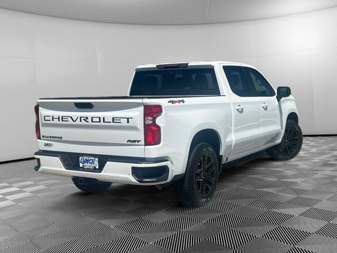 Used 2025 Chevrolet Silverado 1500 RST w/ Convenience Package II AWD/4WD image 4