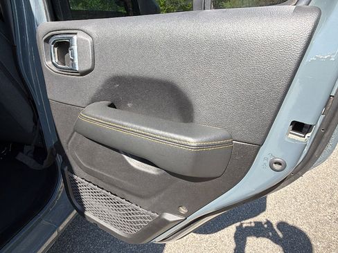 Used 2025 Jeep Wrangler Sahara w/ Safety Group image 20