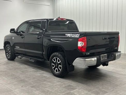 Used 2021 Toyota Tundra SR5 w/ TRD Off-Road Package AWD/4WD image 4