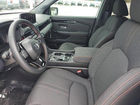 New 2026 Honda Pilot Sport image 20