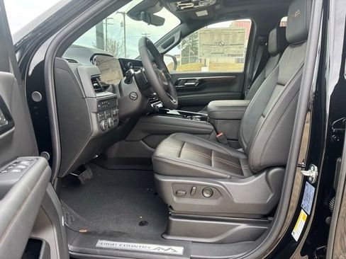 New 2026 Chevrolet Tahoe High Country w/ Sun And Tow Package AWD/4WD image 12