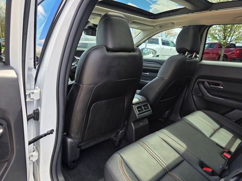 Used 2025 MAZDA CX-50 2.5 Hybrid w/ Premium Plus Pkg AWD/4WD image 18