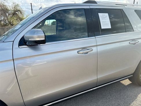 Certified 2021 Ford Expedition Max Limited RWD image 29