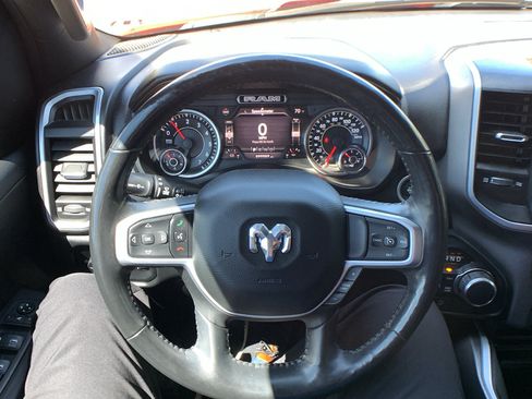 Used 2020 RAM 1500 Big Horn AWD/4WD image 16