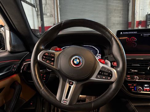 Used 2023 BMW M5 AWD/4WD image 18
