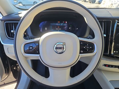 Used 2025 Volvo XC60 T8 Plus w/ Protection Package Premier image 24