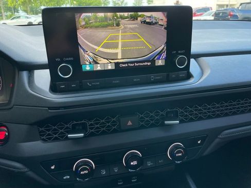 Certified 2025 Honda Accord SE image 17