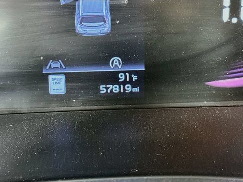 Used 2024 Kia Soul LX w/ Option Group 015 FWD image 13