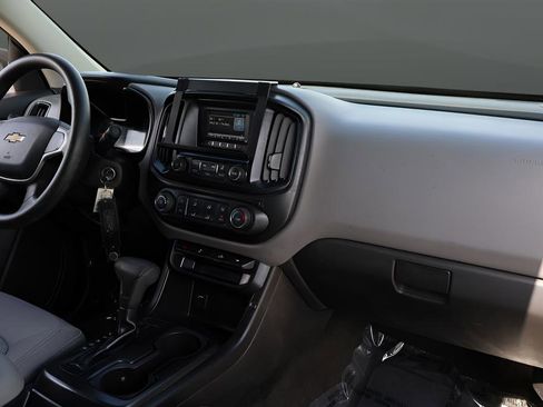 Used 2016 Chevrolet Colorado W/T w/ WT Convenience Package RWD image 16