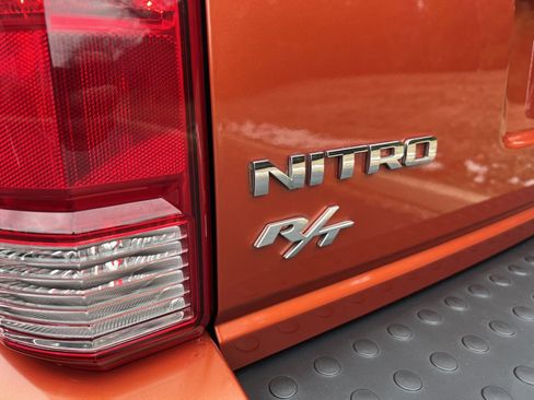 Used 2007 Dodge Nitro R/T image 78