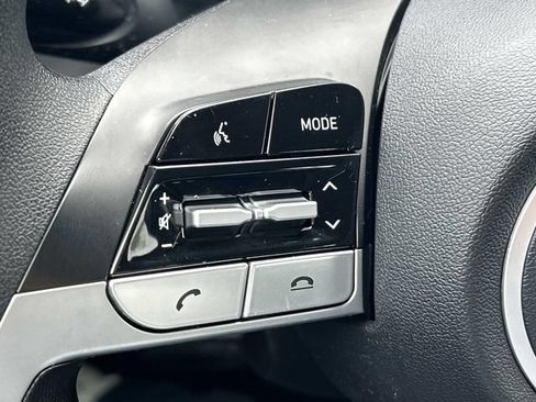 Certified 2023 Hyundai Elantra SEL FWD image 19