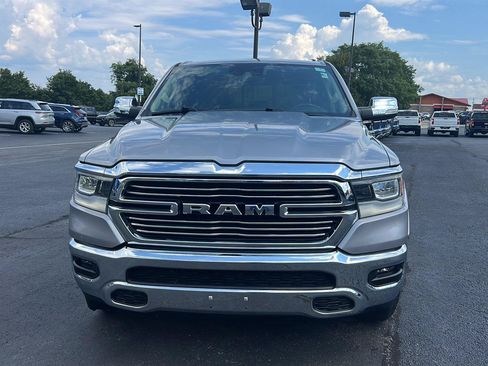 Used 2021 RAM 1500 Laramie AWD/4WD image 3