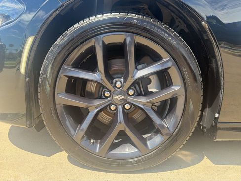 Used 2022 Dodge Charger R/T w/ Blacktop Package RWD image 9